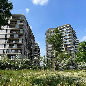 East Uptown High Tech Studio Appartamento Milano
